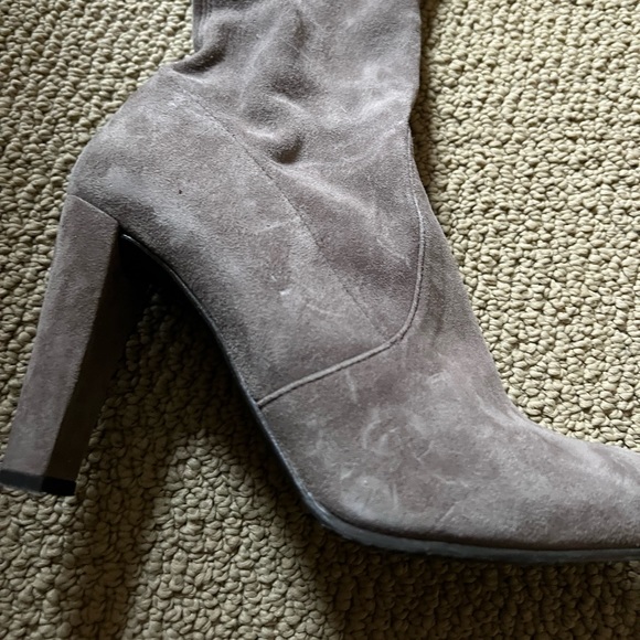 Like new Stuart Weitzman boots - Picture 4 of 7